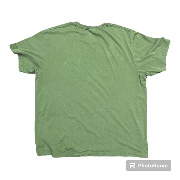 Green tee with cat playing guitar 100%cotton - Picture 3 of 3